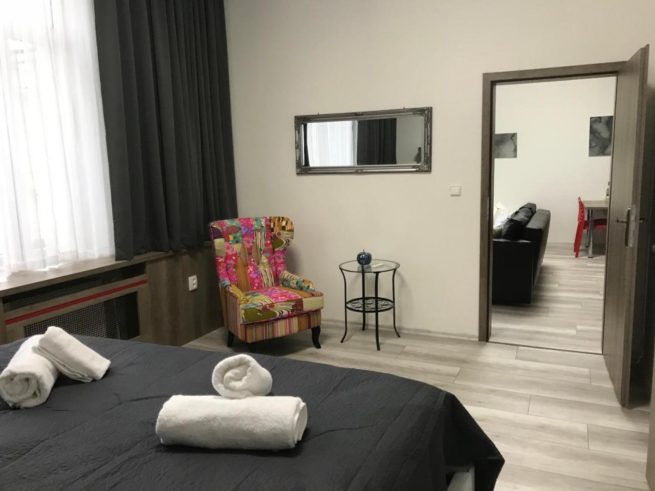 Old Town Boutique Apartments Liberec Extérieur photo